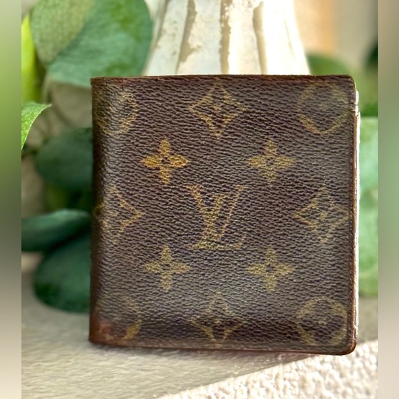 Louis Vuitton, men's monogram, bifold, wallet, vintage - Picture 1 of 17